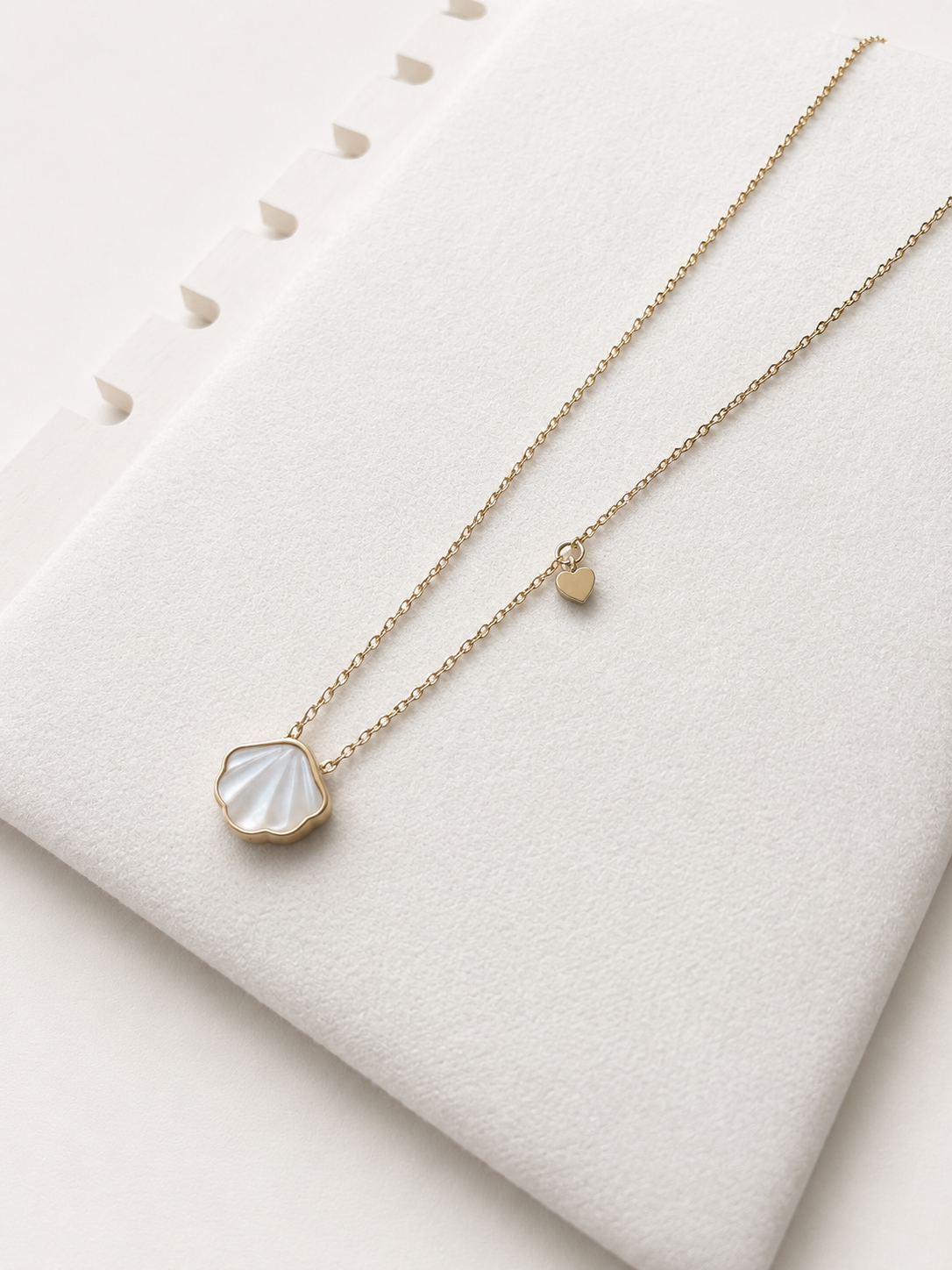 Aurora Shell Necklace