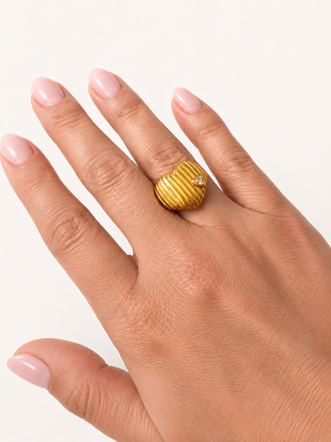 Venus Heart Ring