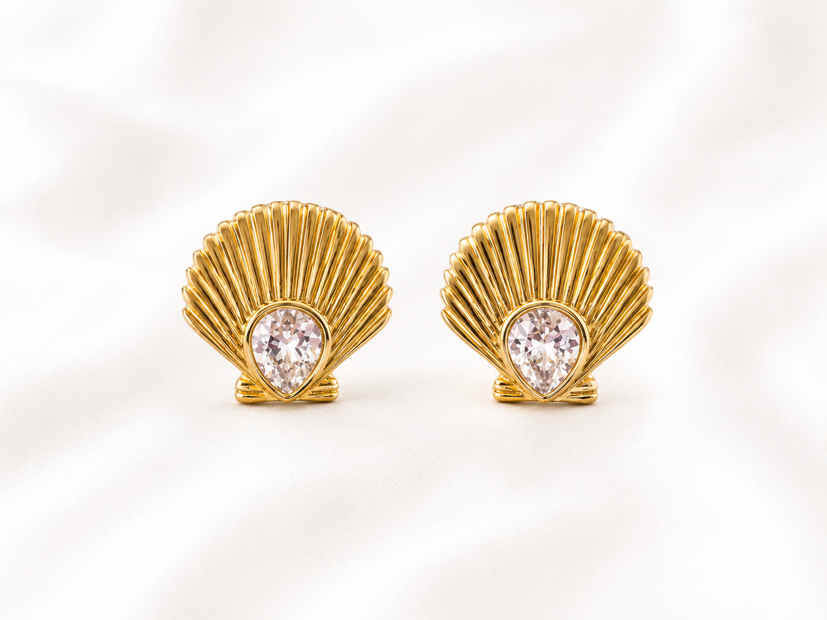 Nostalgia Shell Earring